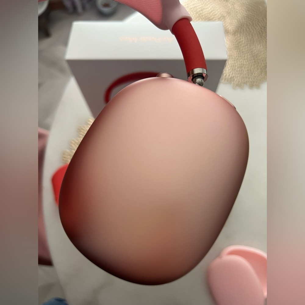 Apple Red and Pink Wireless Headphones - Picture 8 of 9